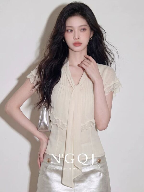 French-Style Sweet and Elegant Lace-Trimmed Chiffon Shirt for Women, Summer Vibe, Age-Reducing Top French-Style Sweet and Elegant Lace-Trimmed Chiffon Shirt for Women, Summer Vibe, Age-Reducing Top