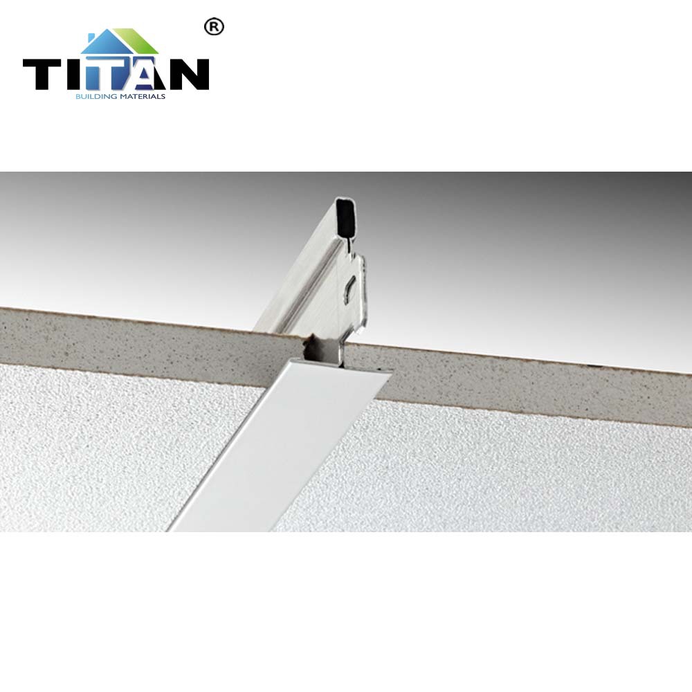 Exportación a Ghana techo pintura antioxidante accesorios de quilla de acero ligero accesorios de techo tabique marco de dragón