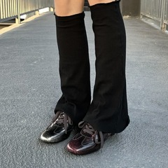 小さなウェッジヒールグラデーションブラックピンクシルバー道徳トレーニングシューズ2025新しいラウンドトゥハイヒールポリッシュカラー多用途レースアップレザーシューズトレンディ