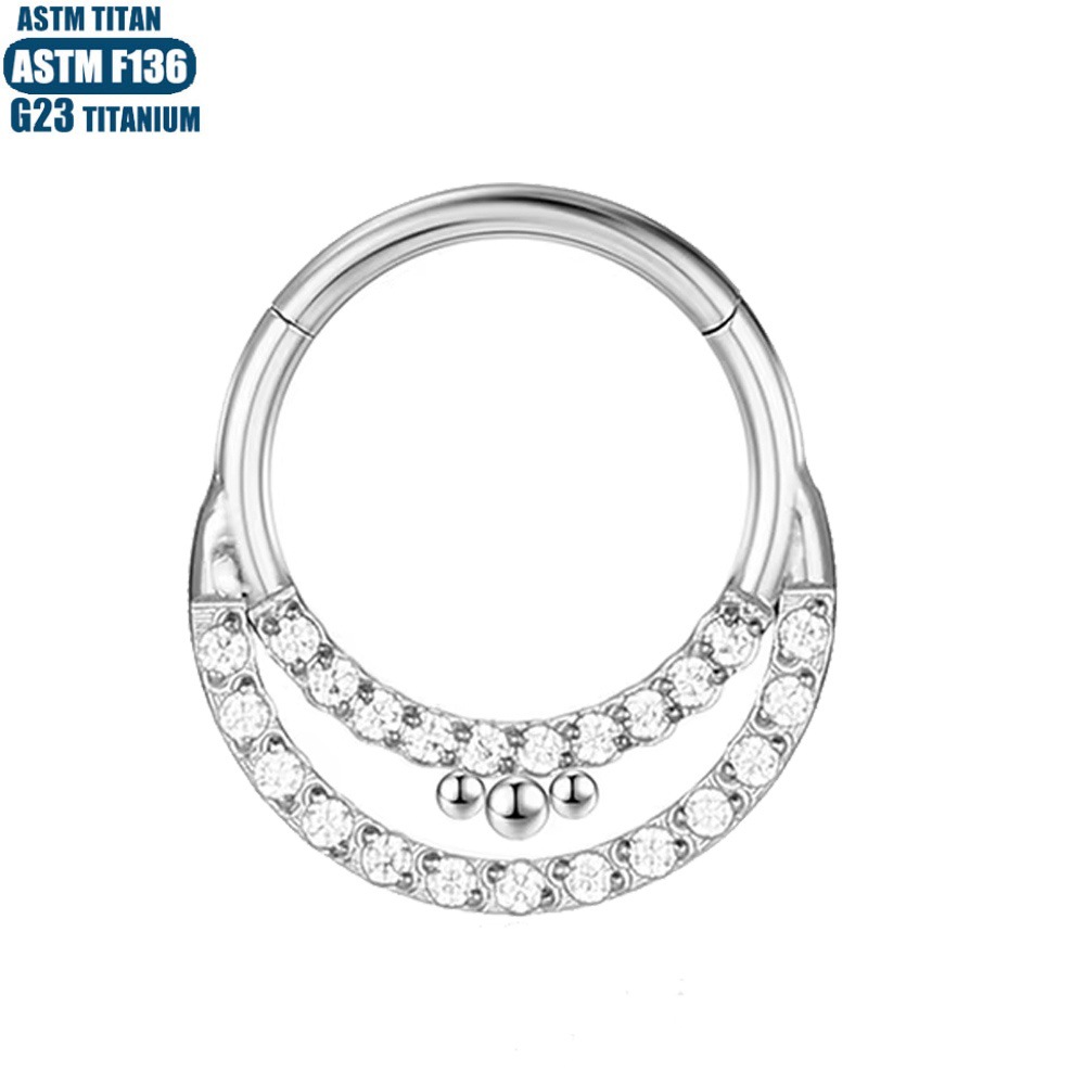 Silver pointed spike labret stud material detail