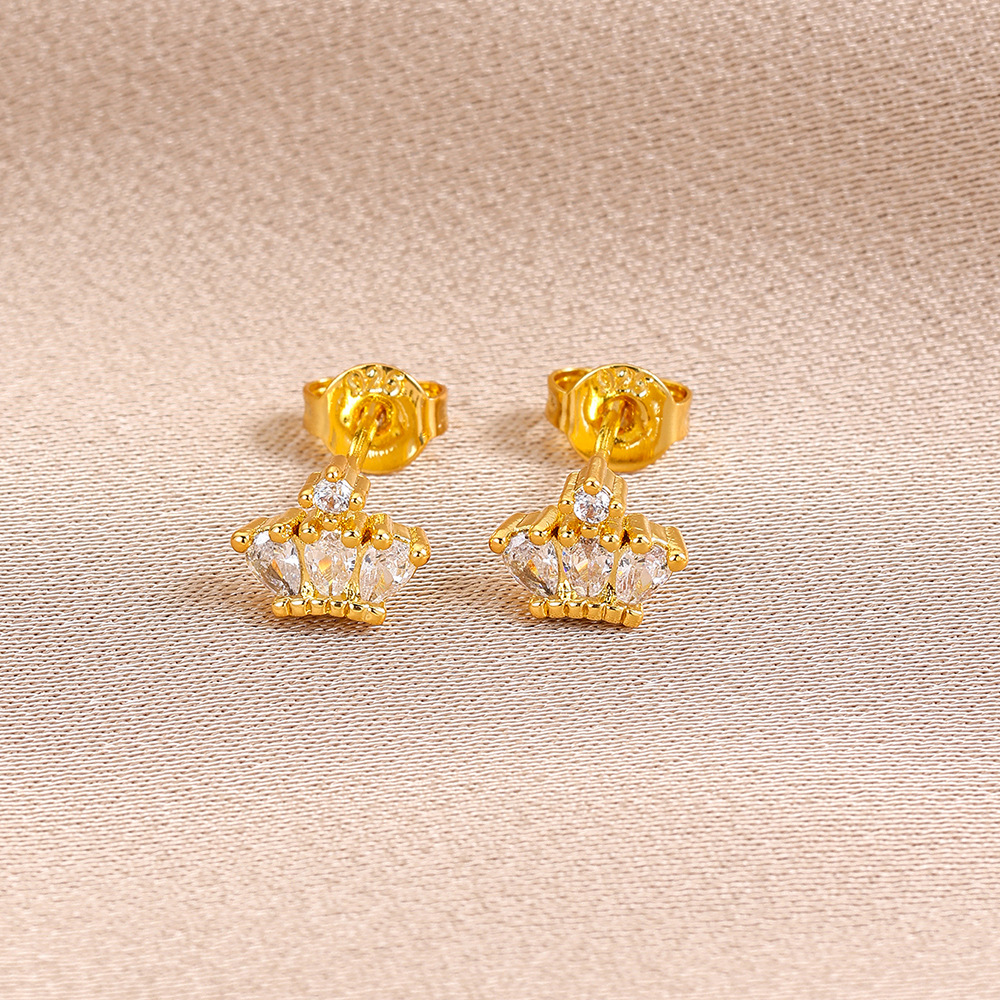 7g Weight Copper Ear Needle Material 18K Gold Plated Plating Material Zircon Inlay Material Ear Studs Classification 1 Piece Quantity Daily Occasion Copper Material Geometric, Heart Shape, Crown Pattern All Seasons Season Women's Gender Inlay Design Sweet Style 1 Piece Sweet Geometric Heart Shape Crown Inlay Copper Zircon 18K Gold Plated Ear Studs 16