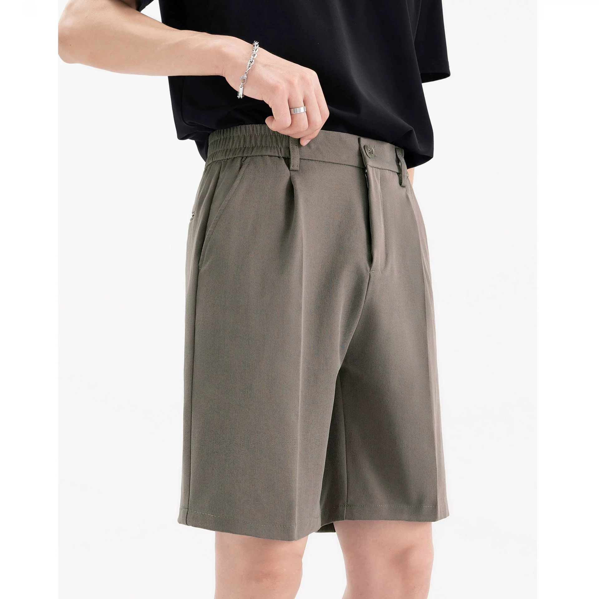 Корейская версия повседневных костюмов и шорт мужской 2024 новый летний свободный тренд