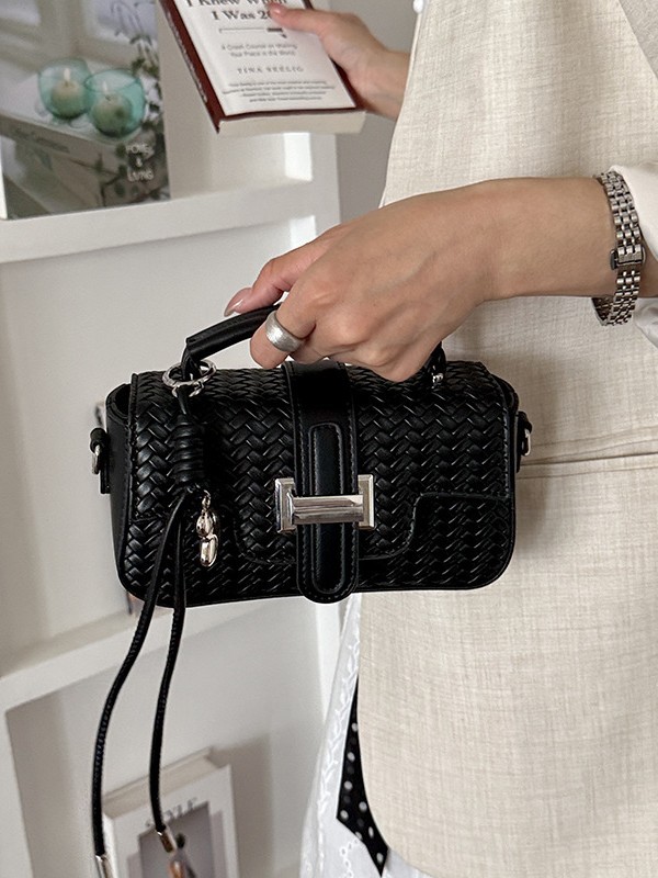Casual coreano nicho tejido bolso de mano para mujeres 2026 nueva moda lujosa exquisita bolsa de mochila
