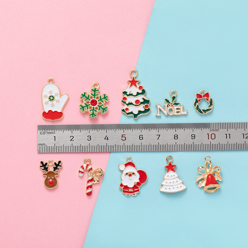 DIY Jewelry Accessories Classification 10 PCS/Package 11.5*19.5mm 15.6*21.7mm Alloy Christmas Tree Santa Claus Snowflake Pendant