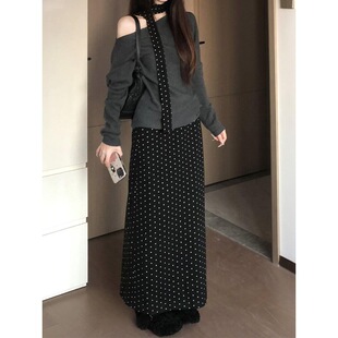 �^��һ�ּ�ᘿ�ë��Ů����¶��С�OӋ�L�����²��c����ȹ�ɼ����b