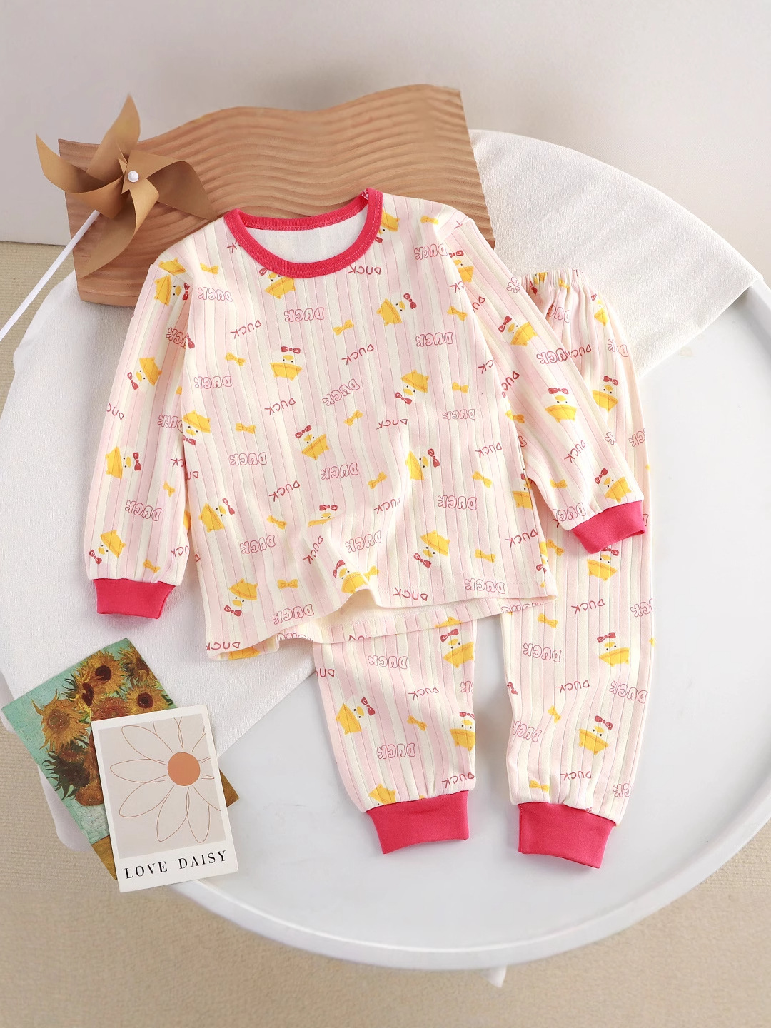 Nuevo conjunto de ropa interior infantil primavera y otoño algodón para niños niñas bebés ropa de otoño pijamas ropa de hogar al por mayor