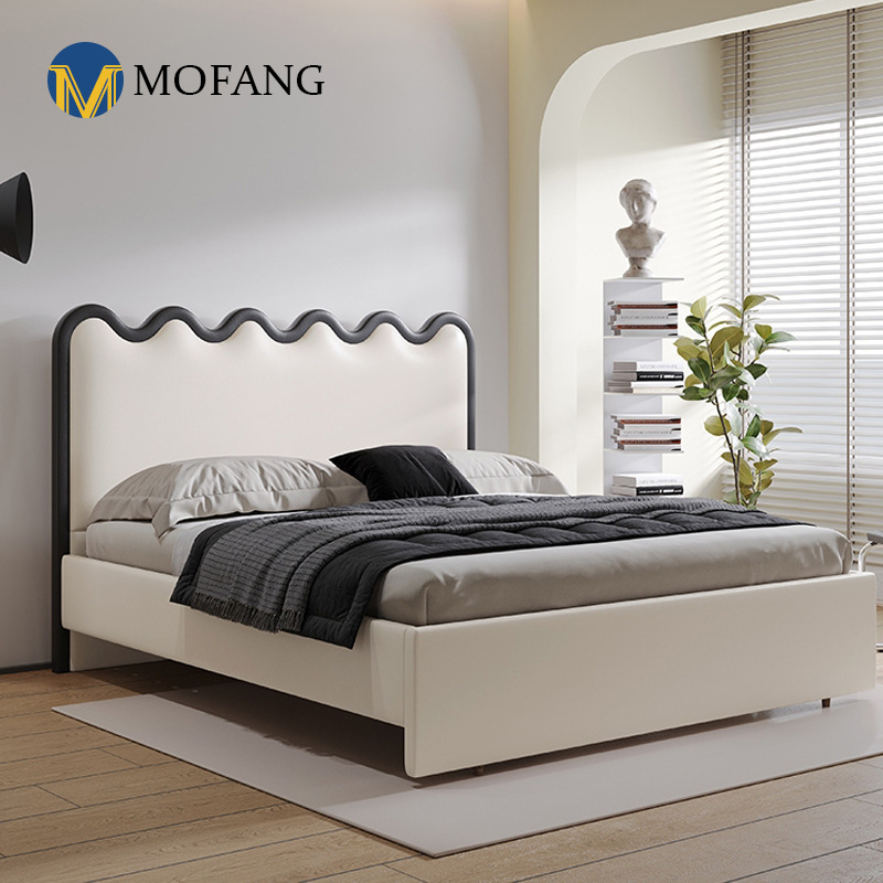 Creamy Style Fabric Bed, French Main Bedroom Double Wedding Bed 1.8m, Small Household Minimalist Style Bed, Internet Celebrity Princess Ripple Bed