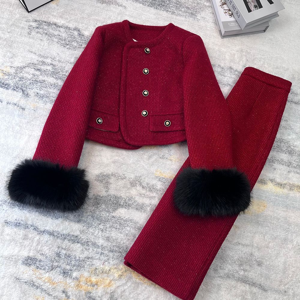 红色小香风长裙套装女冬季新款法式感羽绒外套小洋装两件套裙