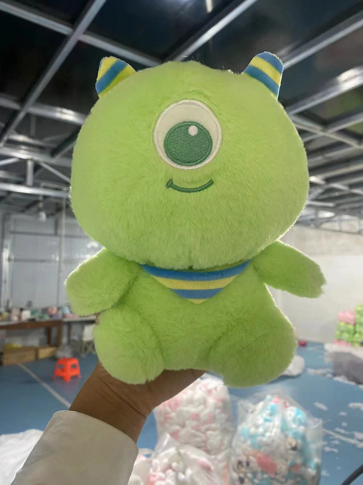 Monstruo de ojos verdes