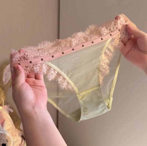 French-style sexy rivet mesh romantic eyelash lace women's pure cotton crotch triangle panties, 2026 new design French-style sexy rivet mesh romantic eyelash lace women's pure cotton crotch triangle panties, 2026 new design