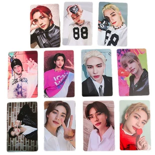 Фото Cards (Stray Kids) Maxident PC Version A — коллекционная карточка 5,4×8,6 см