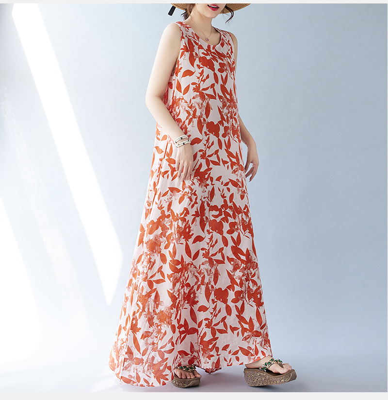 Real Shot Of The 2024 Summer New Bohemian Artistic Loose Sleeveless Round-neck Printed Mid-length Dress For Women_ecoleips.com