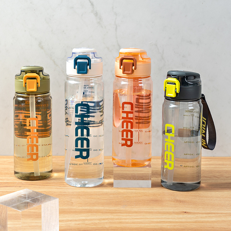 Yuntong 24 nuevos deportes taza de plástico 900ml portátil estudiante niños escuela deportes hervidor de agua potable directa taza fabricante