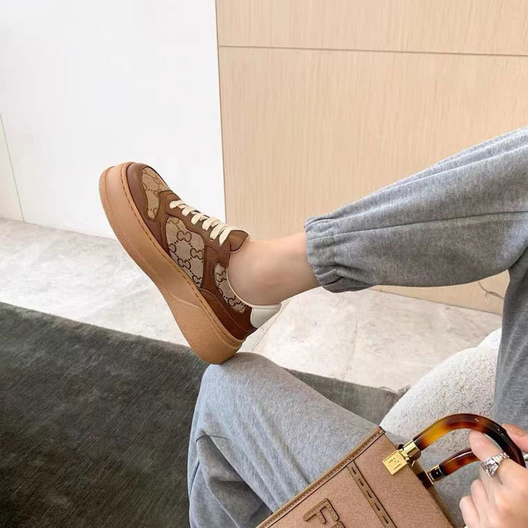 2022 New Presbyopic Biscuit White Shoes for Women Genuine Leather Round Toe Thick-Soled Sneakers Casual Sports Shoes for Men and Women Couples