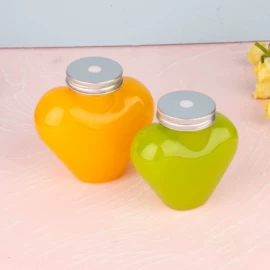 塑料瓶、壶;塑料罐;其他酒水包装