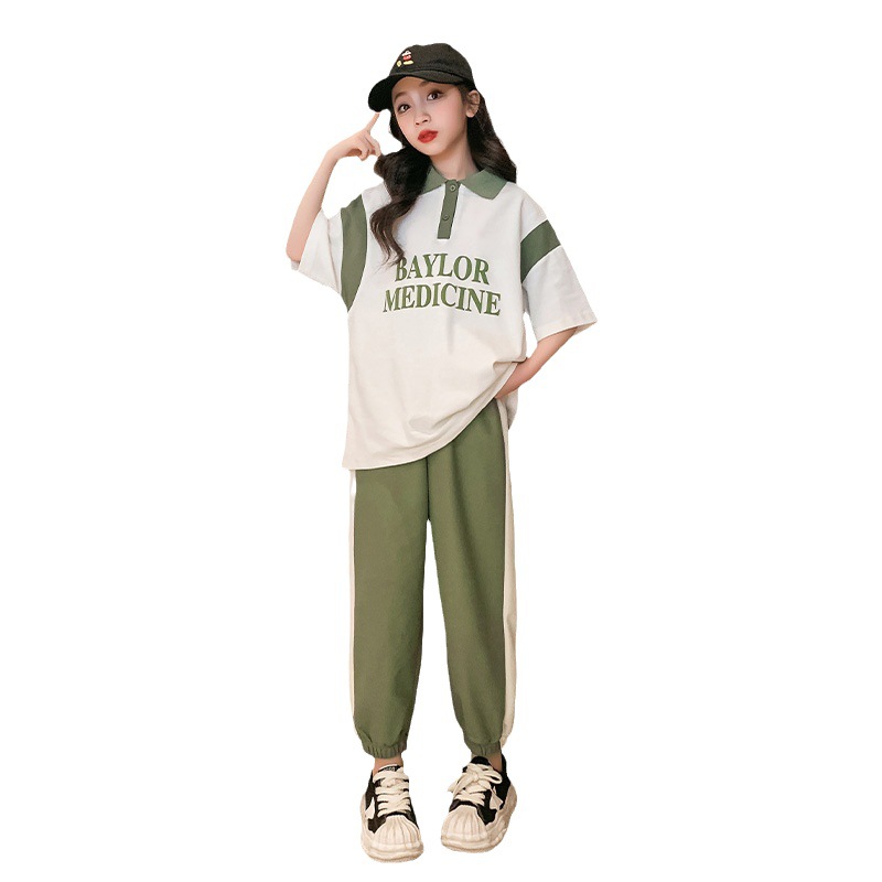 Traje de verano para niñas verano 2023 nuevo polo de manga corta para niños verano estilo occidental traje de dos piezas deportivo para niñas