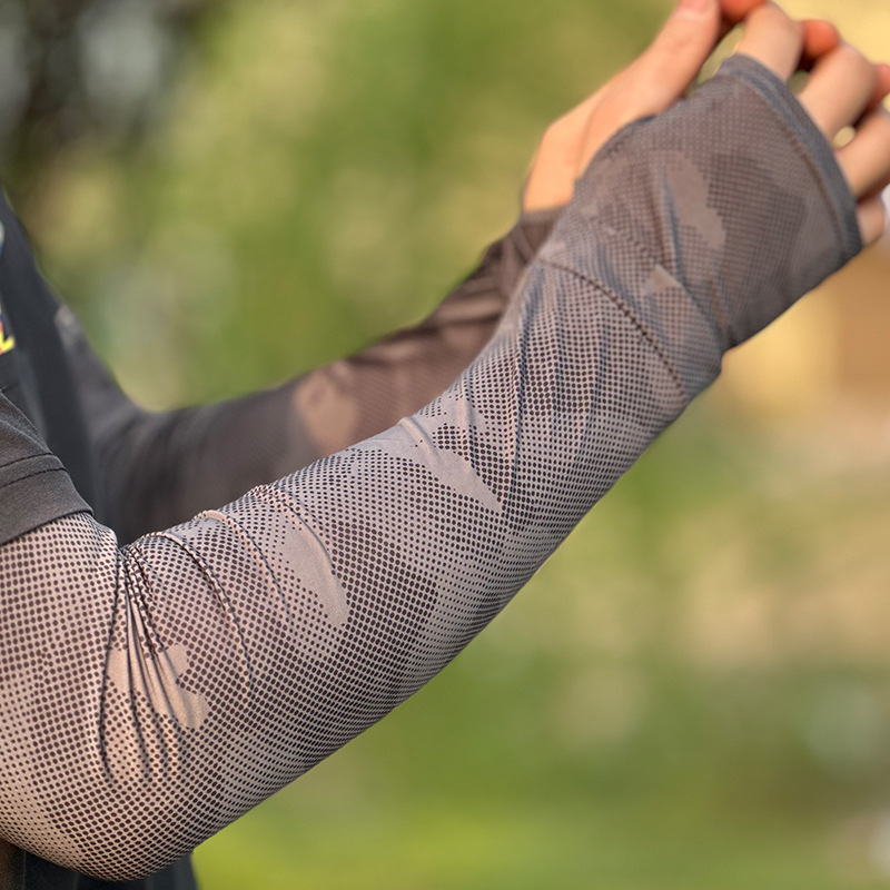 Camouflage Summer Sunscreen Sleeves Men's Fishing Arm Protection UV Ice Silk Gloves Outdoor Cycling Sports Ice Sleeves