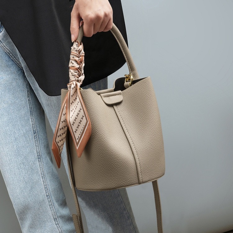 Bags for Girls 2024 New Trendy Unisex Shoulder Crossbody Bags Summer High-End Style Basket Bags Mother and Daughter Handheld Tote Bags