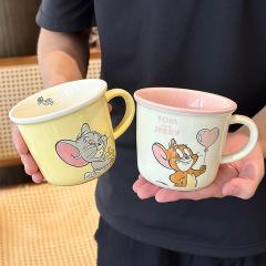 猫和老鼠陶瓷马克杯儿童水杯早餐杯家用2025新款高颜值刻度牛奶杯