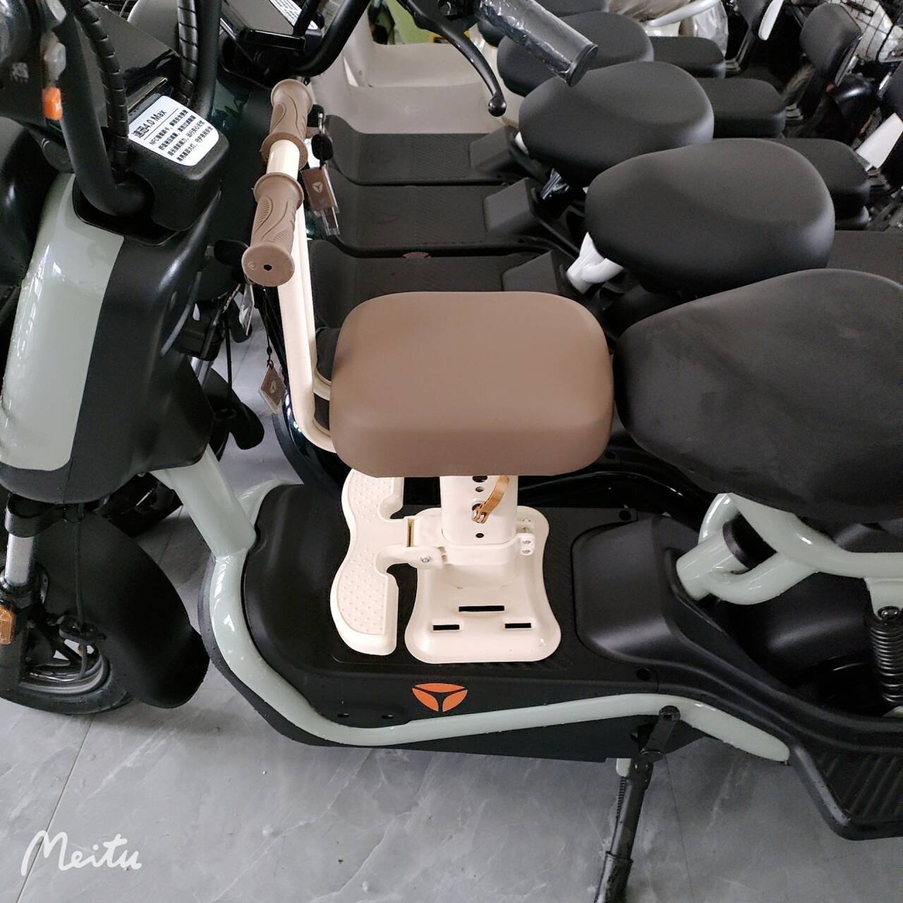 Electric Vehicle Front-Mounted Child Seat, Electric Motorcycle Child Safety Seat, Baby Safety Seat, Electric Scooter Safety Seat Wholesale