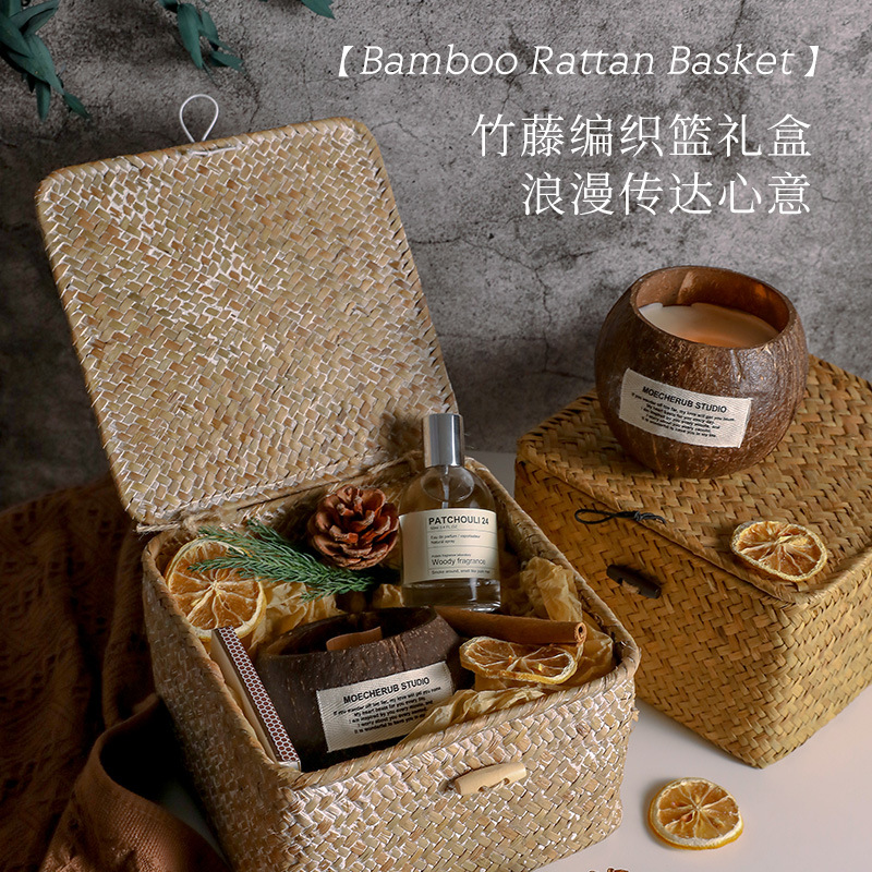 Premium coconut shell scented candle gift set as a business gift for corporate opening events.