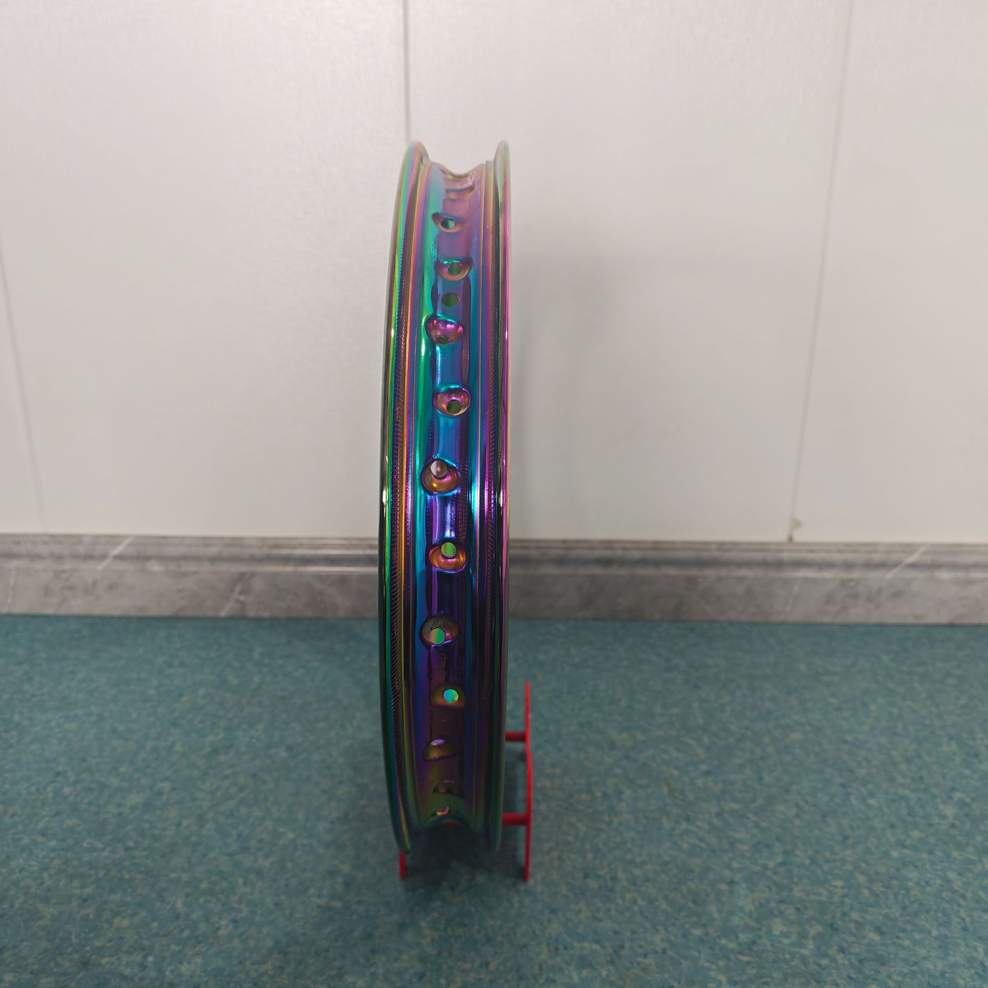 Motorcycle Colorful PVD Steel Rims, Iridescent Vacuum Coated Spoke Wheels, Customized Colorful Rims for Personalized Modification, Cross-Border