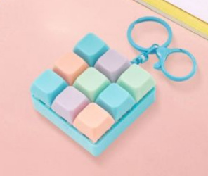 Nine keys-blue shell-mixed color cap