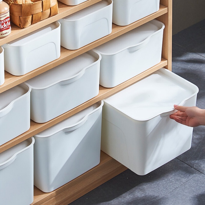 The plastic storage basket is durable and flexible, multi-purpose, very suitable for closets, cabinets, shelves, and countertops