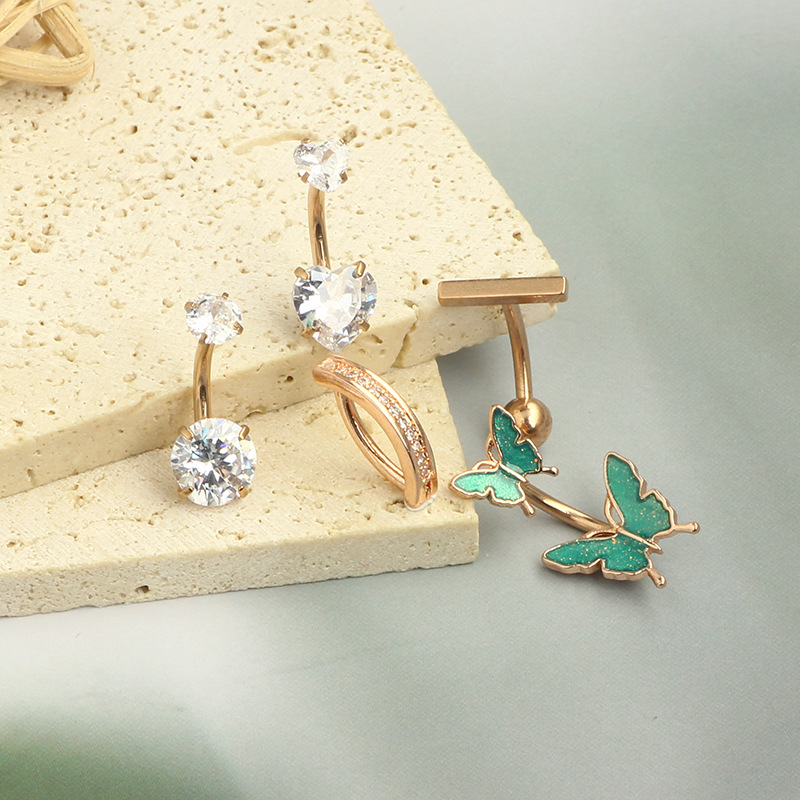 Labret piercing jewelry detail image