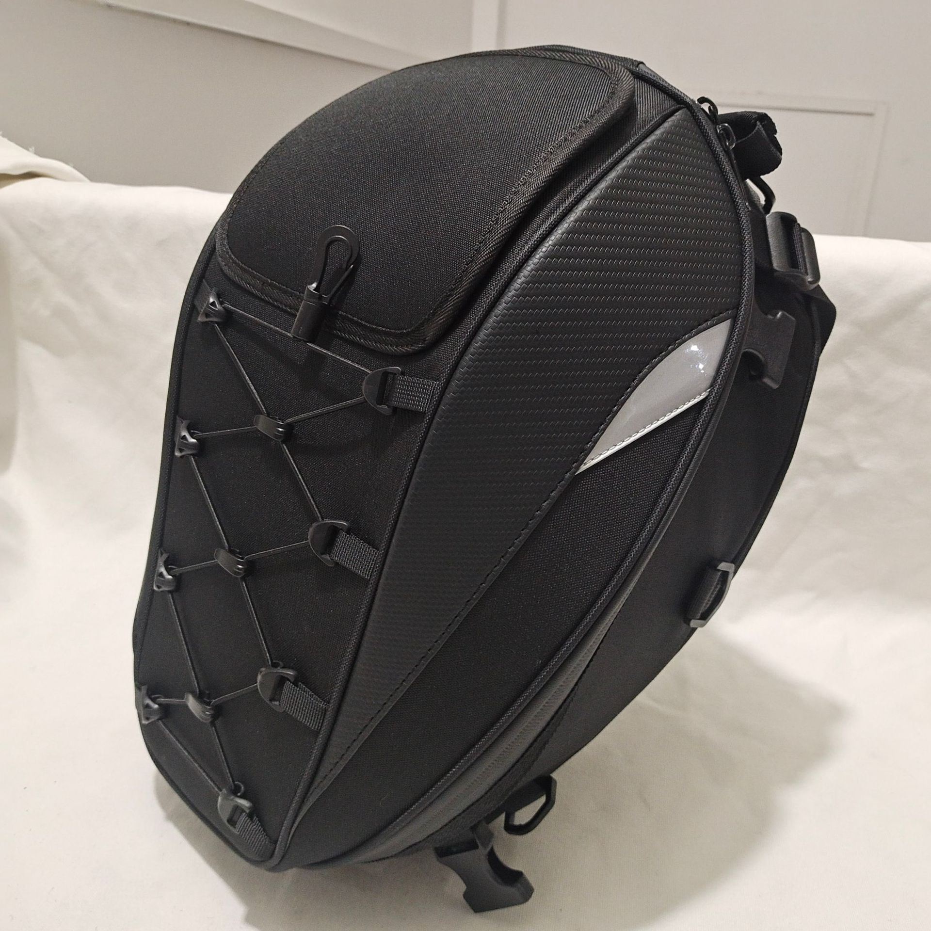 Bolsa de casco de motocicleta bolsa de asiento trasero doble hombro espalda máquina de embalaje bolsa de cola bolsa de caballero puede contener casco completo bolsa de motocicleta