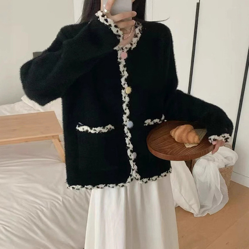 秋冬季新款法式小香风针织开衫女珍珠扣气质名媛仿水貂毛衣外套女|undefined