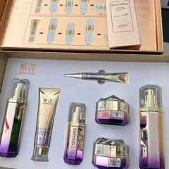 美しい肌の7つのセットは水を補って保湿して肌の色を明るくします。