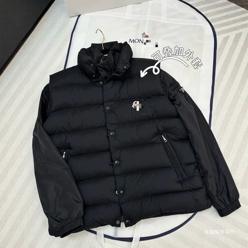 High-quality Mongkou Maya TIBB matte finish stand-up collar down vest, unisex, with a soft, matte finish and filled with warm goose down High-quality Mongkou Maya TIBB matte finish stand-up collar down vest, unisex, with a soft, matte finish and filled with warm goose down