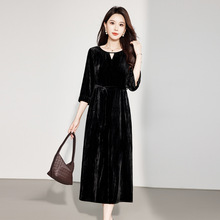 高端真丝丝绒连衣裙女2025新款秋冬贵妇五分袖收腰系带桑蚕丝裙子