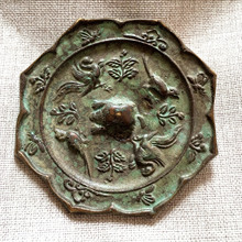 老式古董铜镜收藏纯铜八边鸟兽凤凰古铜镜仿古做旧绿绣包浆青铜镜