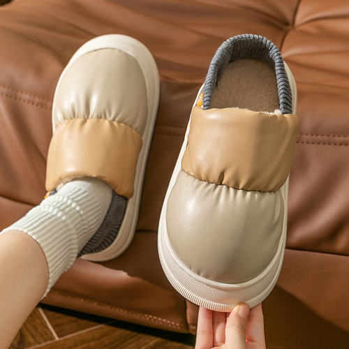 Women's winter warm, thick-soled indoor slippers with a plush feel, suitable for home use, couples, and postpartum use