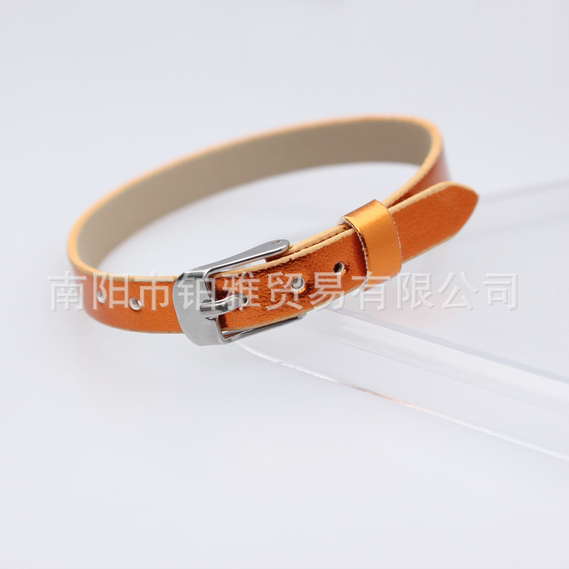 Orange, golden, 8mm