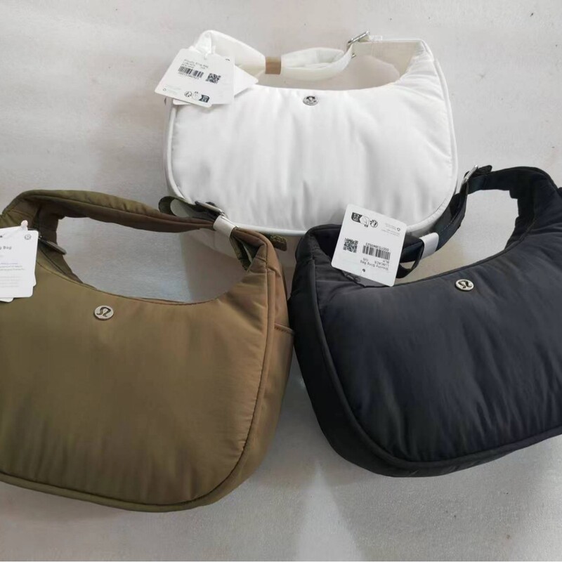 Lululemon Bag Lulu Bag Lulu Bag Yoga Bag Sports Bag Handbag Dumpling Bag Women's Bag Lululemon Bag Lulu Bag Lulu Bag Yoga Bag Sports Bag Handbag Dumpling Bag Women's Bag