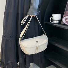 б¿ŮμesӰͨڑˮ˹D