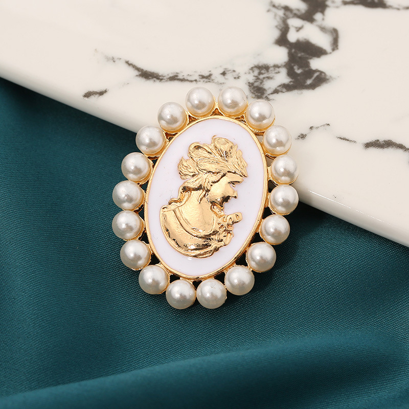 Fashion Portrait Alloy Enamel Artificial Pearls Unisex Brooches display picture 5