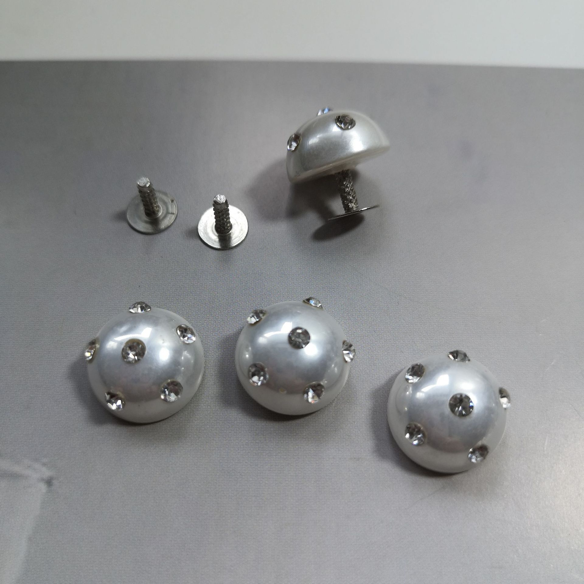 半圆镶钻珍珠铆钉 DIY鞋材箱包服饰仿贝壳半圆粘水钻珍珠铆钉撞钉