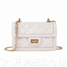 ���С���L朗lŮ������ͨ���ճ�����2026���¿�Ķ�ɫ����