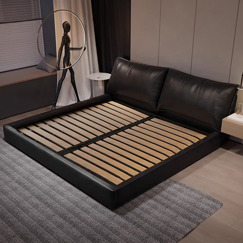 Moderno simple cama de cuero genuino de alta gama dormitorio principal cama doble italiano minimalista negro retro abajo cama suave cama de la boda