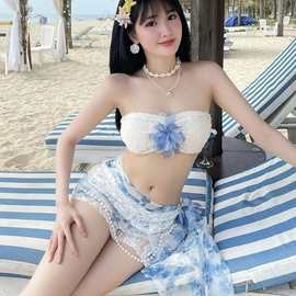 女游泳衣小胸性感比基尼温泉泳装韩版显瘦简约抹胸花朵