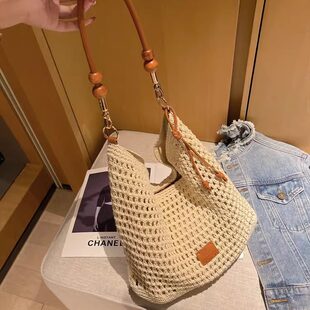 山下南风 Capacious beach straw one-shoulder bag