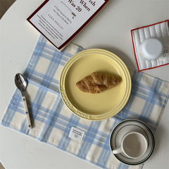 韓風乳青格子食マット布小清新ins風二重断熱マットが背景布を飾っている