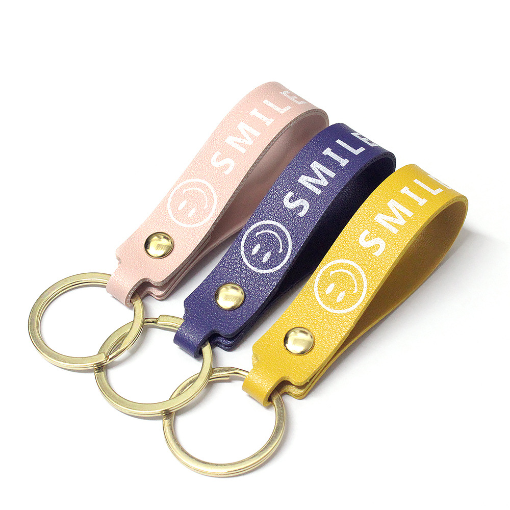 PU llavero universal de los hombres y mujeres de cuero hechos a mano del coche llavero anillo accesorios colgante se puede personalizar logo