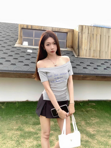 Pure Desire Letter Print Short Sleeve T-Shirt for Women 2025 Summer Slimming Fashionable Cute Sexy Off-Shoulder Blouse