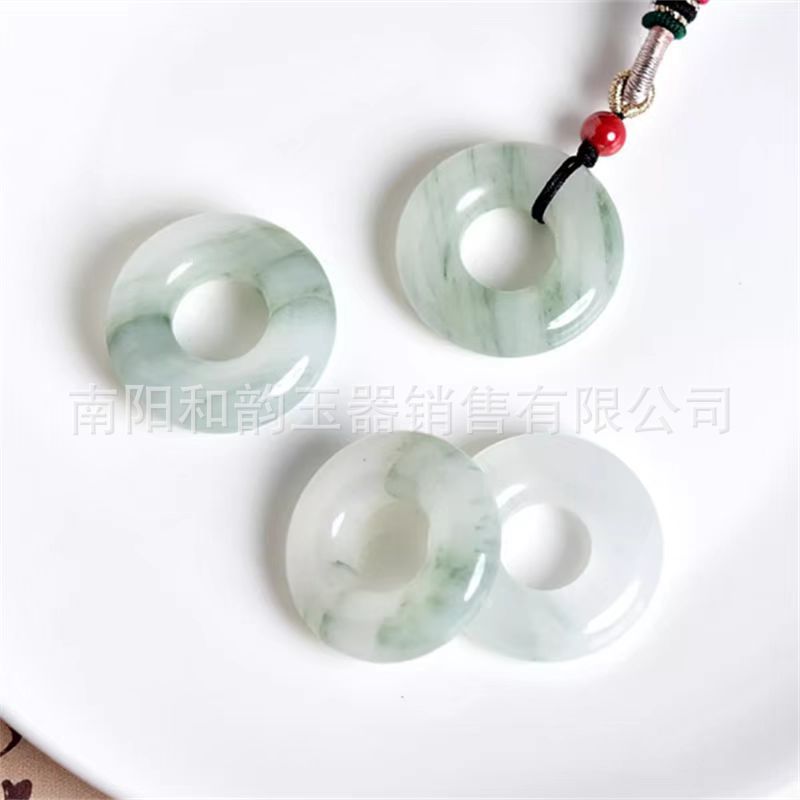 밧줄이 달린 천산 추이 빵 반지