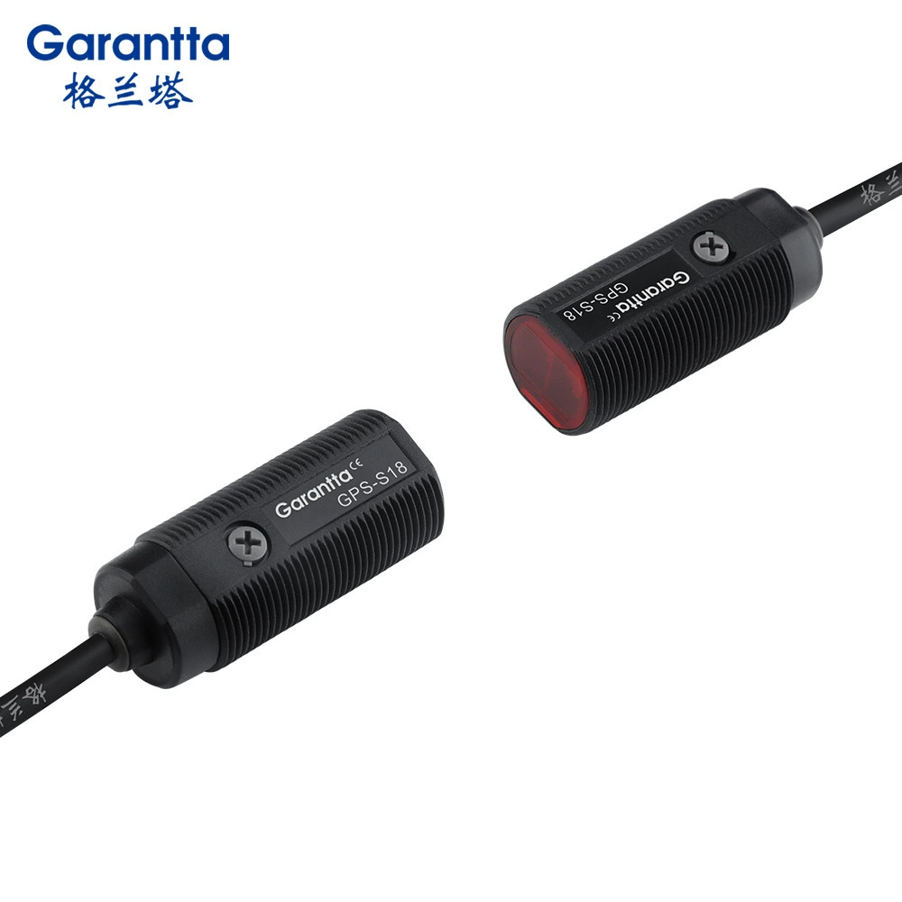 Цилиндрический датчик подавления фона с защитой IP67 для сварочного оборудования с защитой от электромагнитных помех, высокоскоростной отклик 1 мс